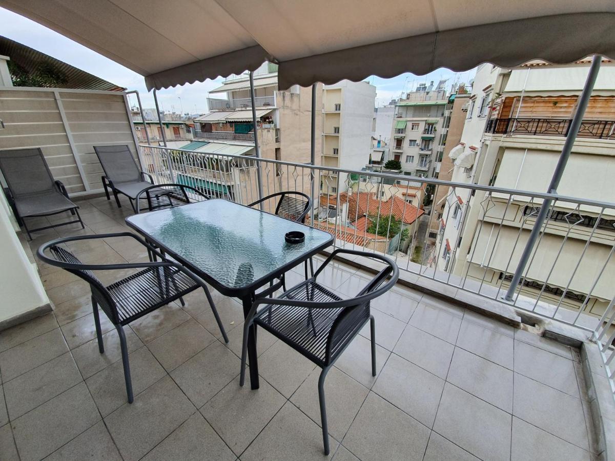 Lukas-2 B/R Luxurious Flat With Veranda Apartamento Atenas Exterior foto
